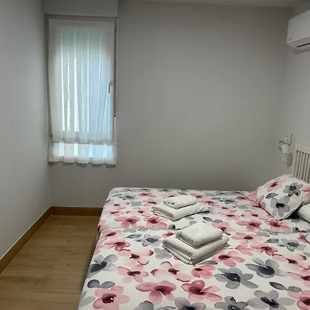 Apartamentos Turisticos Santa Apolonia 62 Aviles Exterior photo